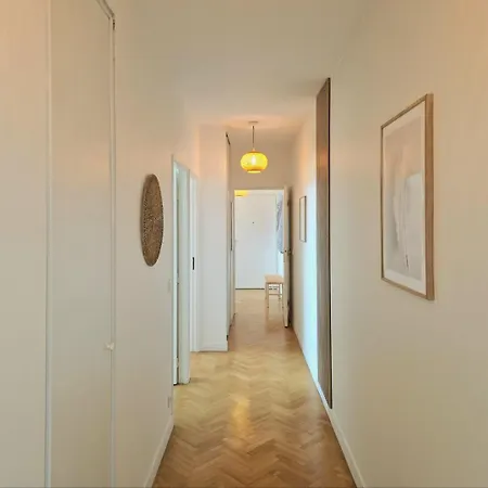 La Lanterne / F3 Chateau De * Versailles